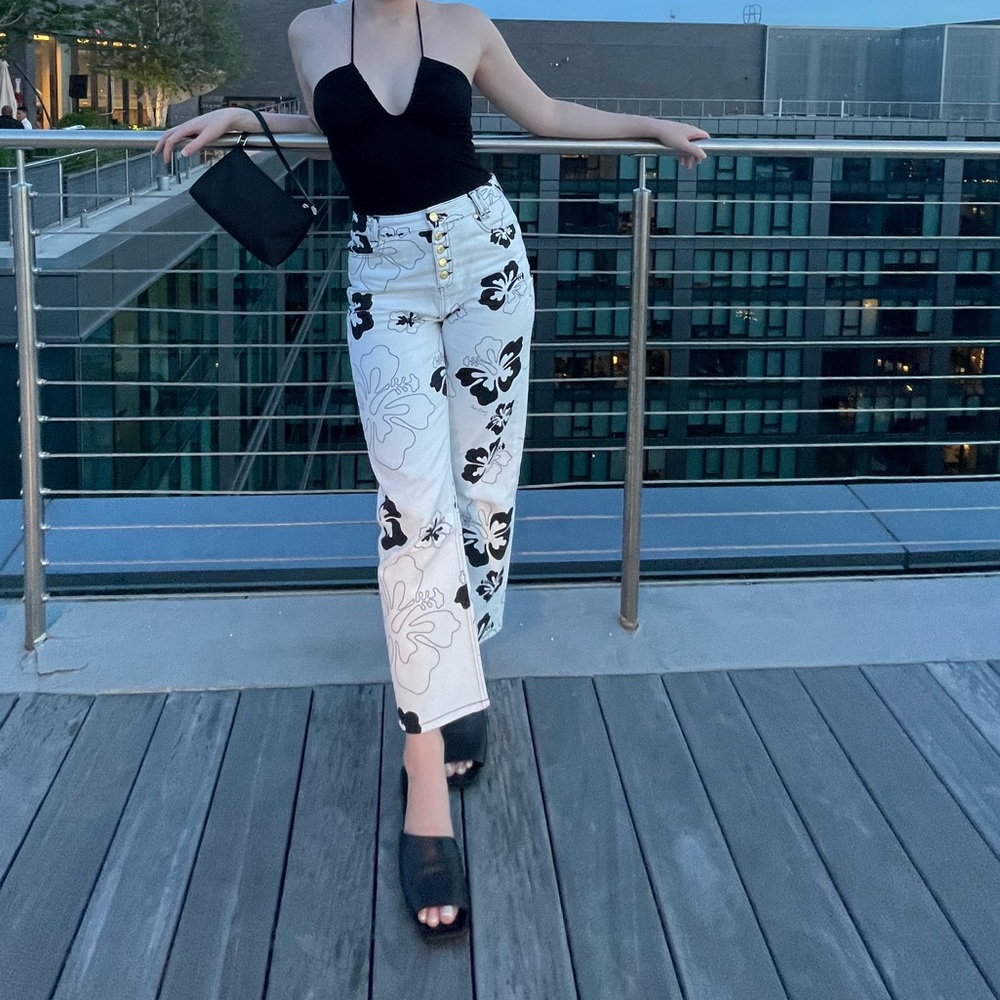 House of Sunny High-Rise Wide Leg Jean in Hibiscus (US 4)